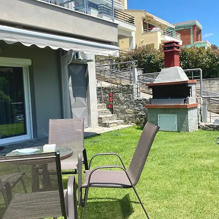 Palio Cozy Apartment Palaiontsiflikion Exterior photo